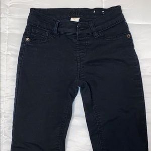 girls black jegging jeans